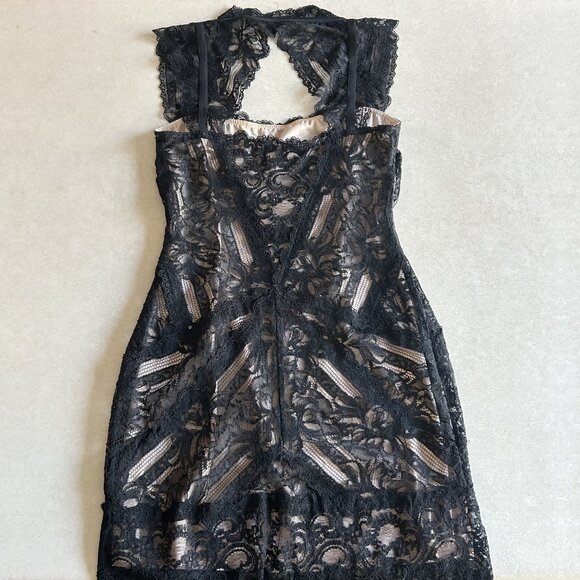 Nicole Miller Eva Lace Dress ASO Elena Gilbert & Clary Fray - Picture 8 of 13